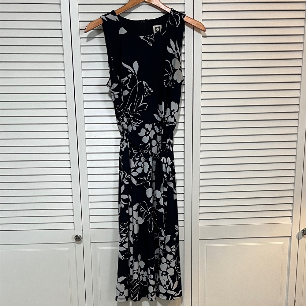 Anne Klein Navy and White Floral Dress